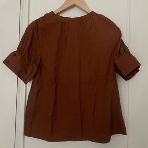 Brown Blouse w/ Puffed Short Sleeve